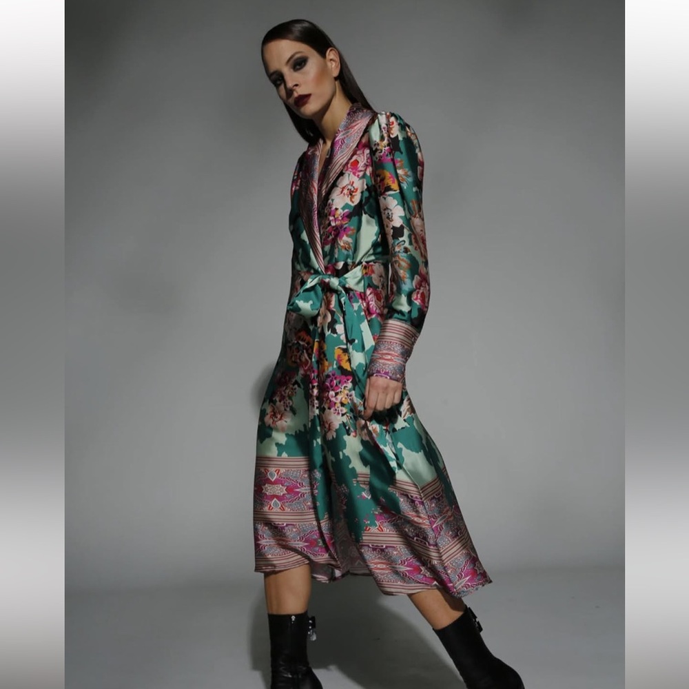 Milva Mi Floral Satin Collared Shirt Dress Size 6 (IT 42) Green